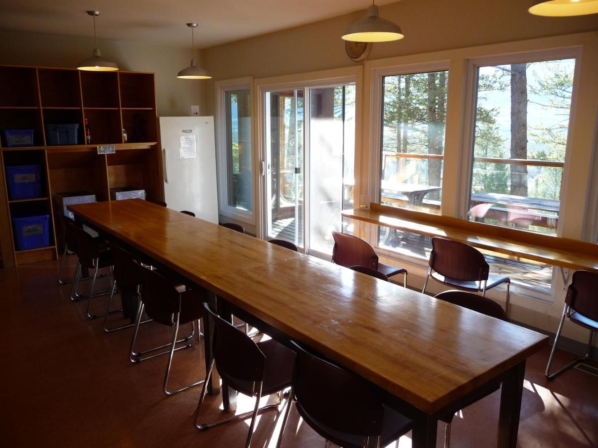 Canmore Alpine Hostel - Alpine Club Of Canada Exterior foto